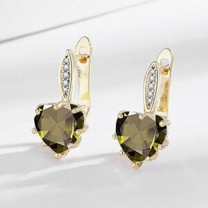 Women's NIB gold & crystal heart earrings, green